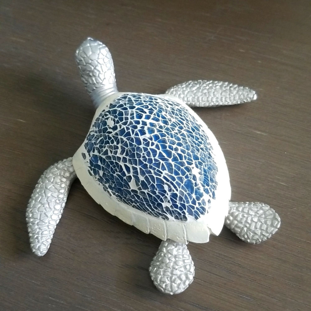 Sea Turtle figurine
